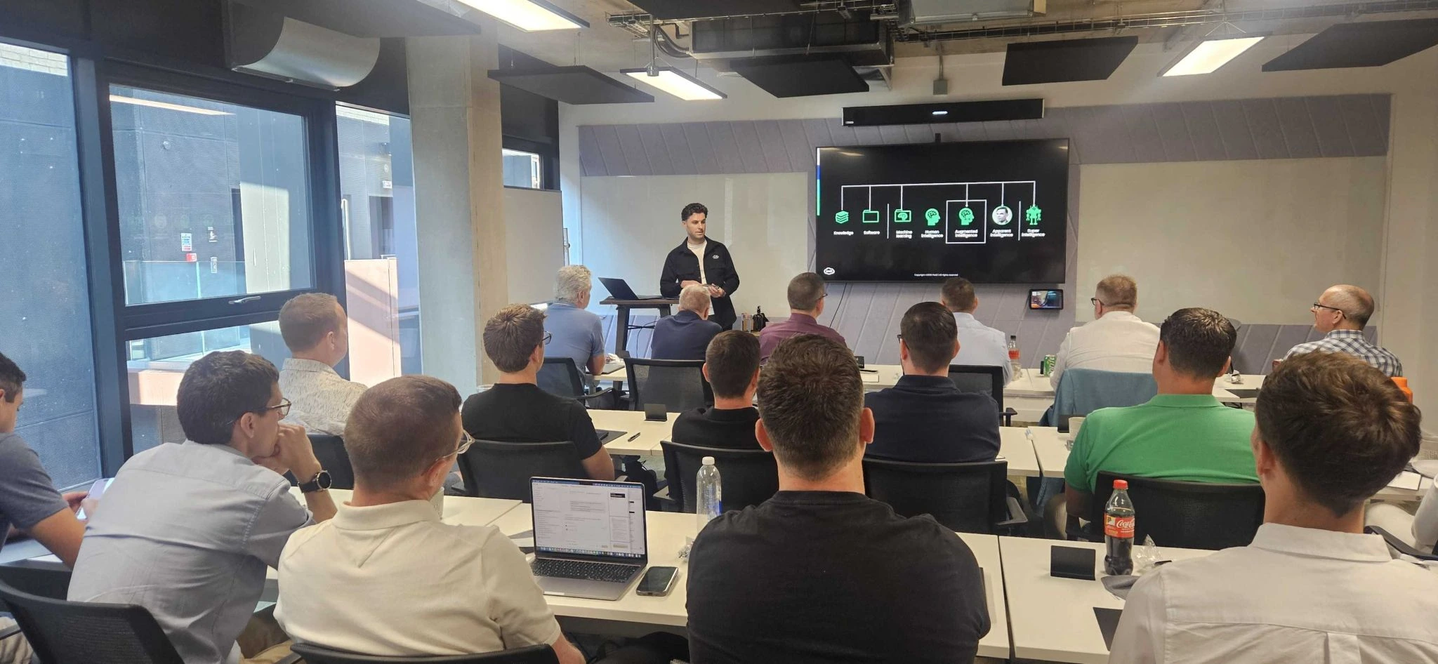 Thomas Cowen presenting an Azure session to an audience
